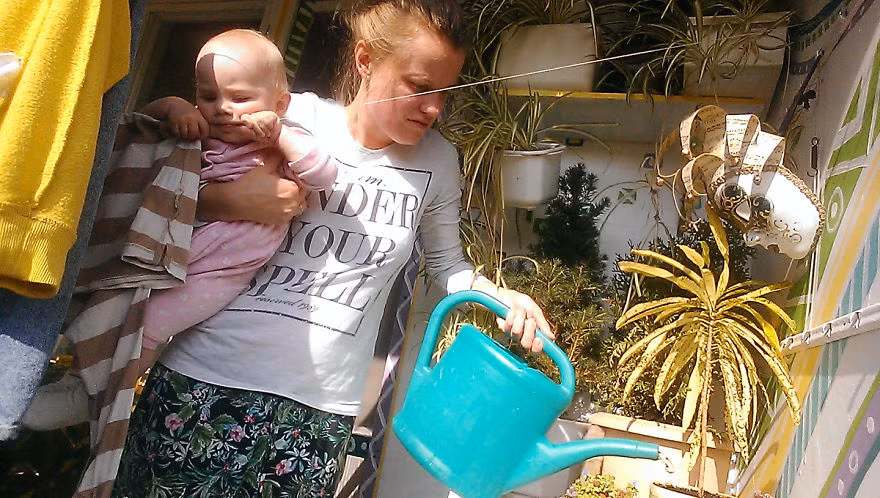 Bộ ảnh này là của cô Skorobogatova Yuliya, một bà mẹ đơn thân hiện sinh sống tại Moskva, Nga. Ảnh: Bored.