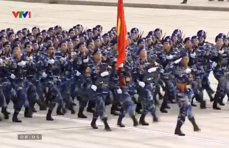 Khối chiến sỹ cảnh sát biển.