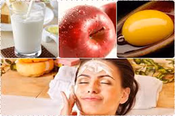 Kem và táo. Đun sôi 1 quả táo và nghiền nhuyễn cùng với kem. Sau đó dùng để rửa mặt. Bạn cũng có thể dùng hỗn hợp này để đắp mặt, trán và cổ. Tuy nhiên, nếu không có thời gian để chế tạo sữa rửa mặt từ thiên nhiên thì bạn cũng có thể lựa chọn loại sữa rửa mặt có chiết xuất hoàn toàn từ thiên nhiên, không hóa chất.