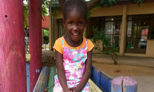 Co be song sot ky la voi nua trai than