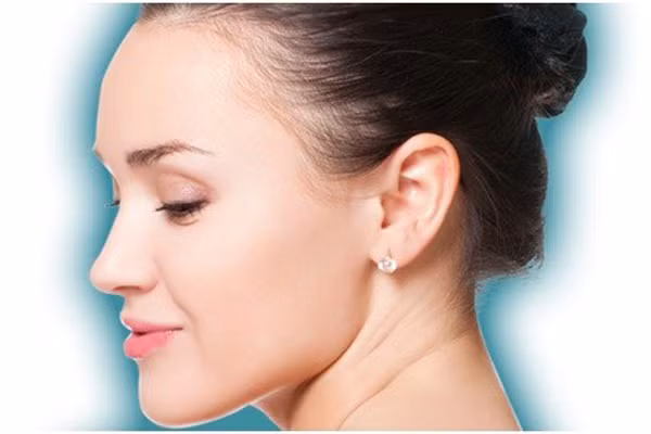 Tỷ lệ sẽ dựa theo đường line khuôn mặt đo từ cằm, mũi, má để tạo sự hài hòa cho tổng thể khuôn mặt. Theo quảng cáo, nhờ kỹ thuật này, bạn sẽ không cần phải lo lắng về chuyện lão hóa hay nếp nhăn vùng trán nữa.