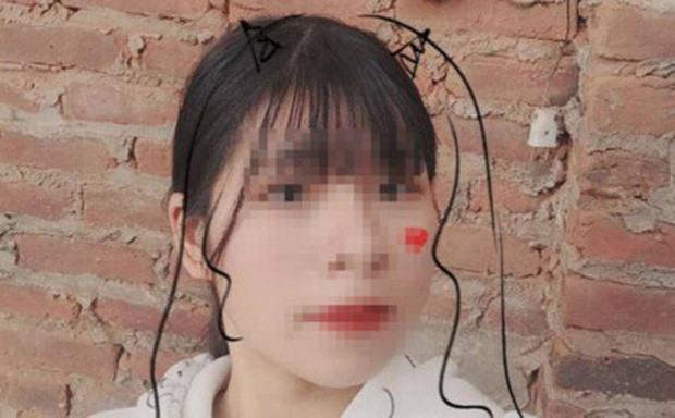  Nữ sinh lớp 11 ở Bắc Ninh mất tích 5 ngày được tìm thấy tại Nghệ An: Khoảng 18h ngày 25/10/2020, cháu N. T. H. C. (học sinh lớp 11, trú tại thị trấn Chờ, huyện Yên Phong, tỉnh Bắc Ninh) xin gia đình đi học thêm tiếng Hàn nhưng sau đó không thấy về nhà, đến ngày 28/10/2020, gia đình không liên lạc được với cháu nên rất lo lắng và đã đến Công an huyện Yên Phong trình báo.