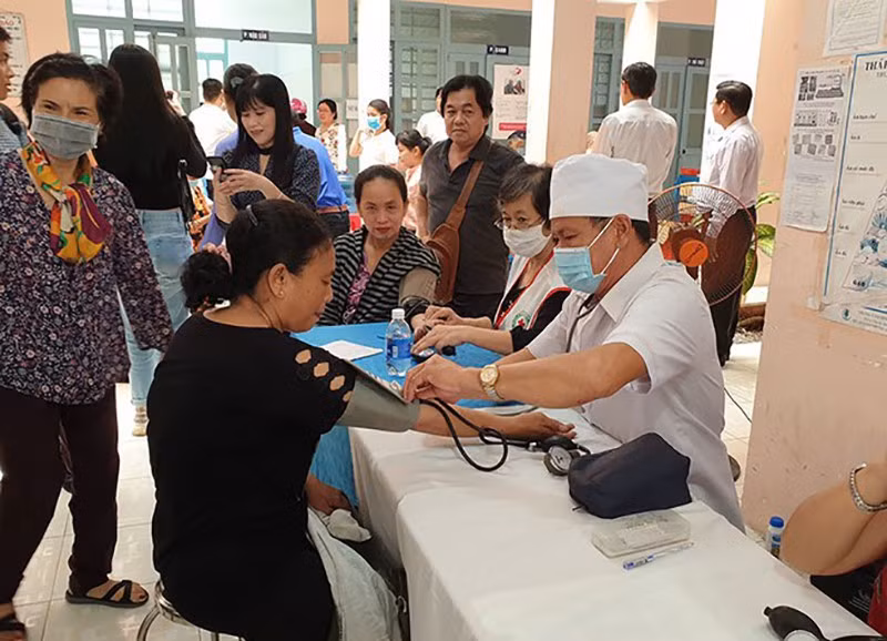 Nhieu chinh sach moi se co hieu luc ngay dau nam 2021