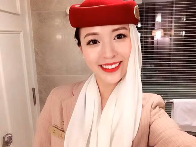 Vũ Nguyễn Kiều Phương là nữ tiếp viên tại hãng hàng không Emirates Airlines (Dubai) sở hữu nhan sắc khả ái.