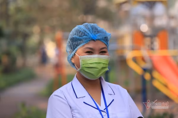 Buoi sang la thuong o khu pho cua benh nhan thu 17 sau ngay cach ly-Hinh-5