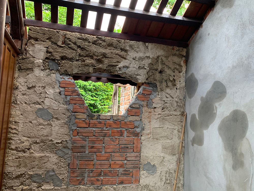 Ba me 2 con cai tao can nha hoang thanh ngoi nha co tich giua TP Hue-Hinh-8