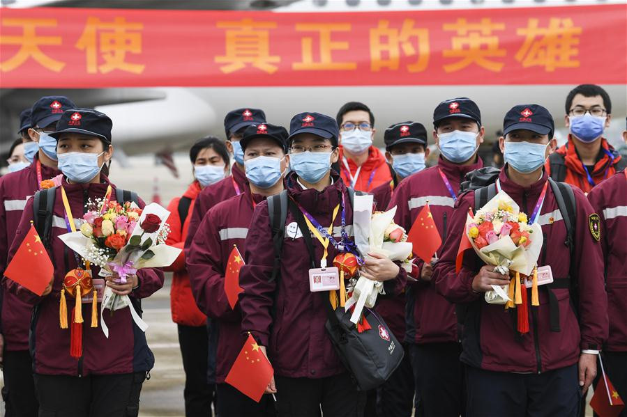 3.787 nhân viên y tế từ 49 nhóm khác nhau đã được điều động để hỗ trợ Hồ Bắc chữa trị cho bệnh nhân nhiễm virus corona. Trung Quốc đã có 3 ngày liên tiếp không ghi nhận thêm ca nhiễm virus corona trong nước nào. Toàn bộ 41 ca nhiễm mới được xác nhận đều là ca bệnh nhập khẩu.