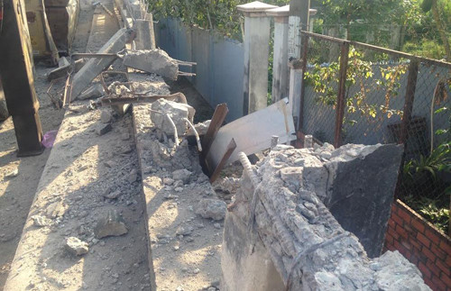 TP HCM: Hung than container khien nguoi dan khiep via-Hinh-2