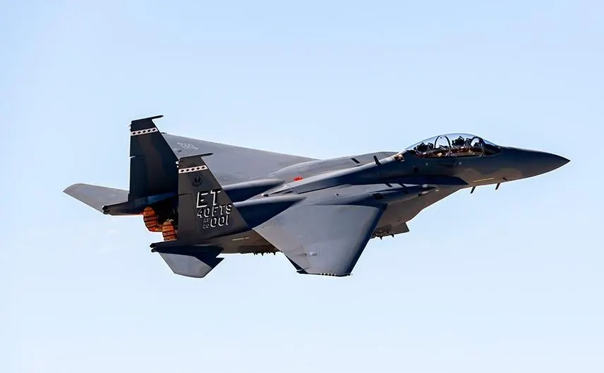 Việc tích hợp F-15IA vào phi đội Không quân Israel sẽ cải thiện đáng kể khả năng tương tác của Israel với các hệ thống của Mỹ. Bản nâng cấp này sẽ củng cố năng lực không quân của Israel, giải quyết cả các mối đe dọa hiện tại và tương lai, tăng cường quốc phòng và hoạt động như một lực lượng răn đe khu vực mạnh mẽ. Theo DSCA, Israel sẽ tích hợp liền mạch các hệ thống và dịch vụ này vào lực lượng vũ trang của mình.