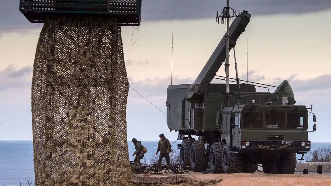 Đây là lý do tại sao một số nước NATO vẫn giữ lại hệ thống phòng không của Nga, trường hợp điển hình Thổ Nhĩ Kỳ thậm chí còn từ chối thỏa thuận mua tiêm kích F-35 để chọn S-400, đây cũng là điều Ấn Độ nghĩ tới.