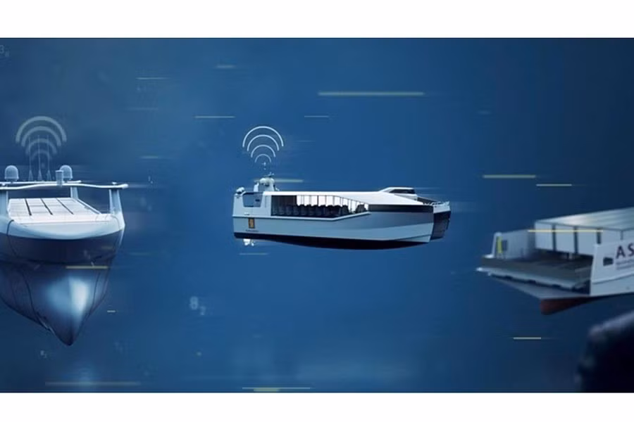 Thiết bị không người lái trên biển cũng bảo vệ các tàu có người lái trong hạm đội như tàu sân bay và tàu ngầm, hoạt động như tuyến phòng thủ đầu tiên ở các vùng lãnh thổ thù địch.