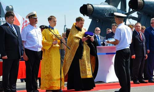 Tàu ngầm Stary Oskol được khởi đóng ngày 17/8/2012, chính thức hạ thủy ngày 28/8/2014.