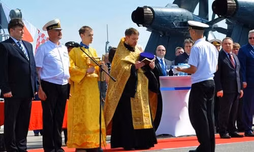 Tàu ngầm Stary Oskol được khởi đóng ngày 17/8/2012, chính thức hạ thủy ngày 28/8/2014.