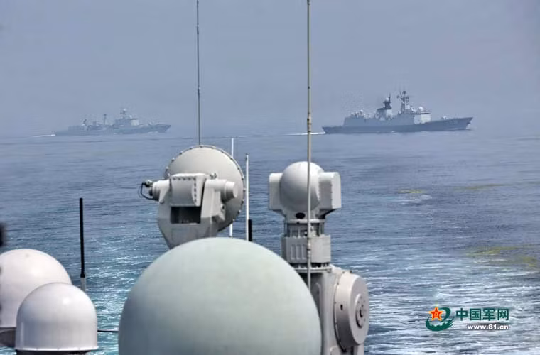 Đỉnh điểm của cuộc tập trận là màn bắn đạn thật qui mô của các tàu chiến Hải quân Trung Quốc vào ngày 2/7.