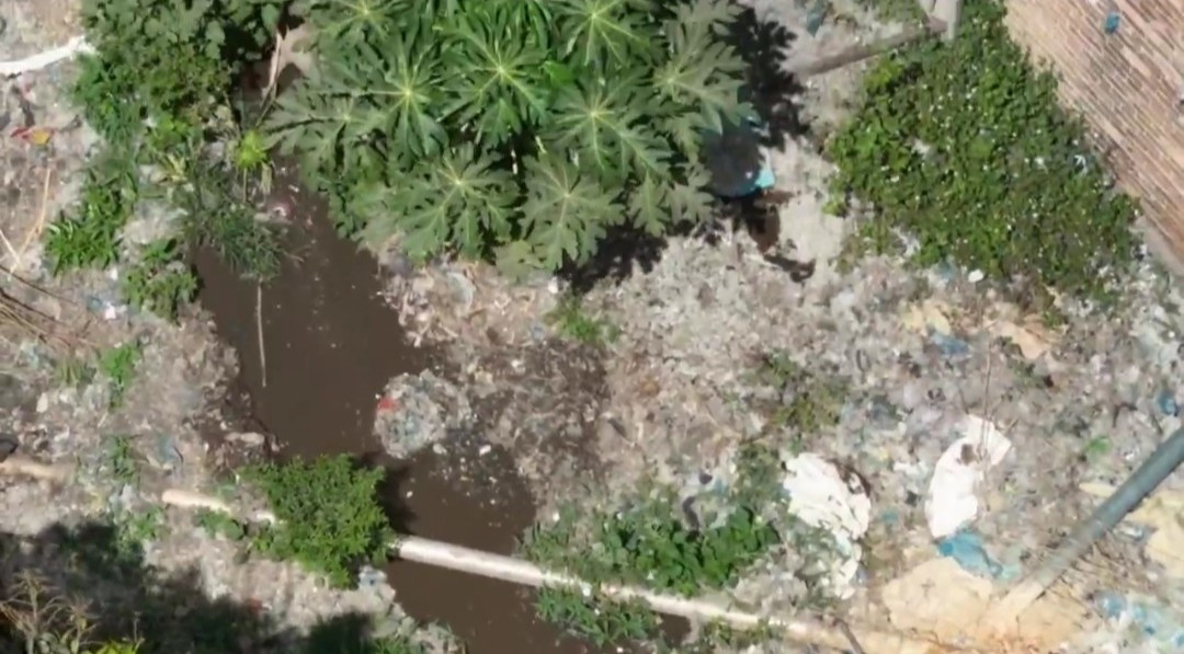 Dak Lak: Khu nha xuong xay trai phep, gay o nhiem moi truong-Hinh-3