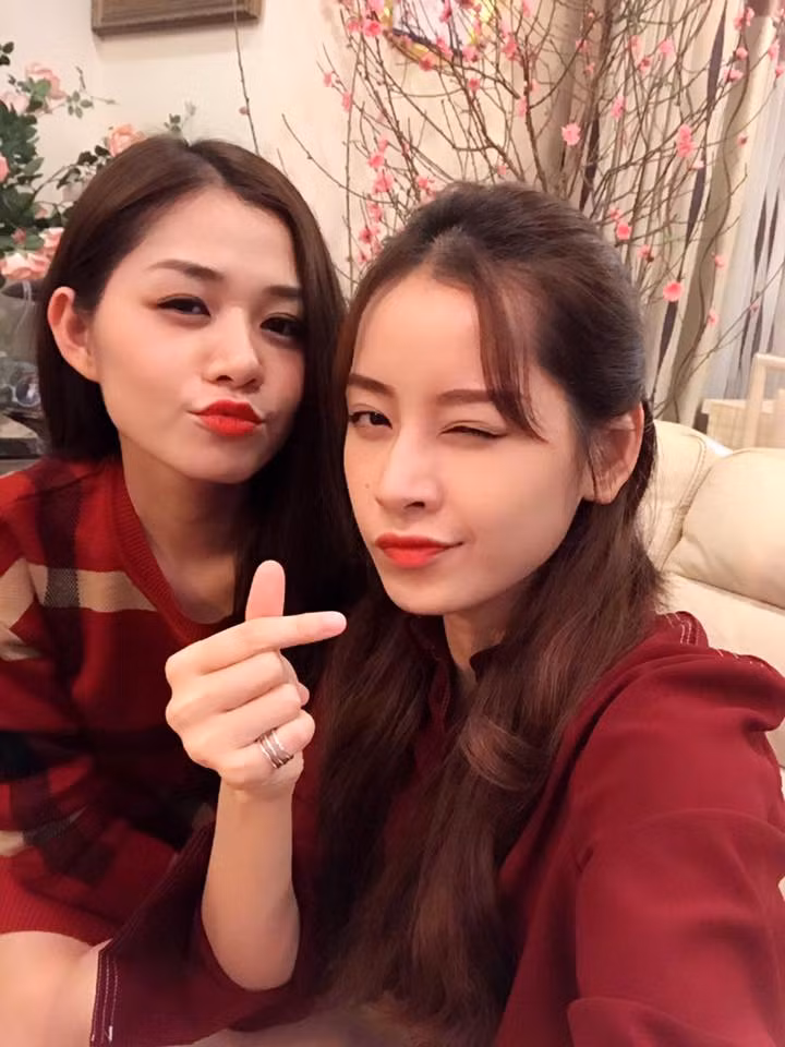 Cô không theo con đường nghệ thuật như em gái mà có cuộc sống khá bình lặng. Sau khi đi du học về, chị gái hot girl Chi Pu kết hôn và hiện đã có hai nhóc tỳ rất đáng yêu.