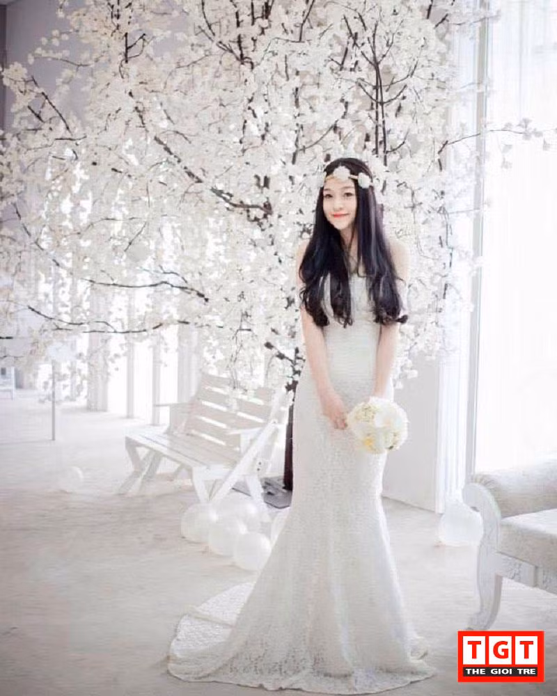 Trải qua khoảng thời gian đầu khá gian nan vì chưa có kinh nghiệm nên không bán được nhiều hàng. Sau đó, vì quá đam mê và yêu nghề, cô cố gắng tìm tòi và học hỏi các kĩ năng bán hàng, … Kết quả là tới bây giờ, cô bạn sinh năm 1993 đã xây dựng được thương hiệu chăn ga gối đệm của riêng mình và luôn có chiến lược marketing rất tốt. Tường Vy cho biết:“Mình không phải thiên tài nhưng chúng ta đều có cơ hội trở thành thiên tài. Trở thành Cử nhân, Thạc sĩ hay Tiến sĩ không phải là con đường duy nhất chinh phục ước mơ. Con đường thành công luôn rộng mở cho tất cả những ai có ước mơ và nghị lực. Khi bạn có sở trường và niềm đam mê, bạn sẽ thành công”.