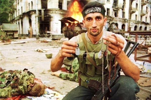 Mặc dù vậy, ít nhất ở cuộc chiến tranh Checnya lần thứ hai này, quân đội Nga cũng đã chiến thắng - thay vì phải ngậm ngùi rút quân như ở lần thứ nhất.