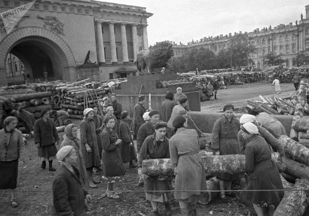 Theo thống kê, Hạm đội Baltic của Liên Xô đã cung cấp tới 30% sức mạnh khi tham gia vào cuộc tấn công đẩy lùi phát xít Đức ở Leningrad.