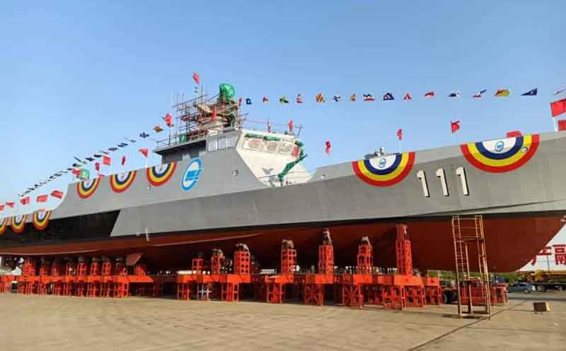 Ngoài ra, tàu còn được trang bị radar tìm kiếm SR-47AG cùng với hệ thống điều khiển hoả lực HEOS-100 hoặc HEOS-300 tuỳ theo các lô sản xuất khác nhau. Nguồn ảnh: QQ.