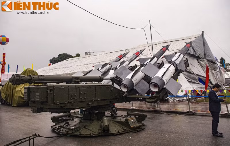 Tuỳ theo từng loại đạn tên lửa mà S-125 có khả năng tiêu diệt mục tiêu ở độ cao từ vài trăm mét cho tới vài kilomets.