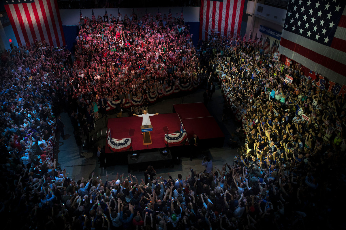 Đại diện của Đảng Dân chủ Hillary Clinton dù rất nỗ lực và được truyền thông ủng hộ nhưng vẫn không thể giành được mục tiêu đề ra. Nguồn ảnh: NYtimes.