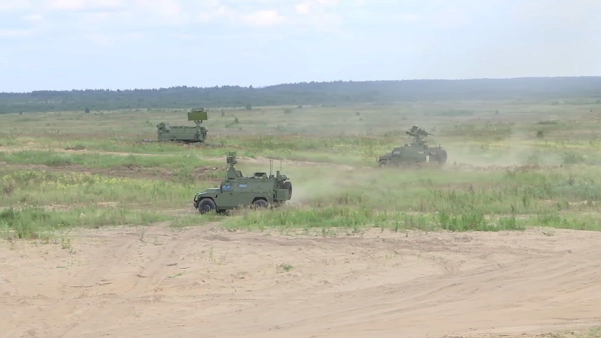 Có thể nói, tổ hợp tên lửa phòng không Gibka-S là một phương tiện phòng không cơ động cao cực kỳ hiệu quả, thích hợp với lối đánh phòng không du kích và đặc biệt phù hợp với Việt Nam. Nguồn ảnh: Rumil.