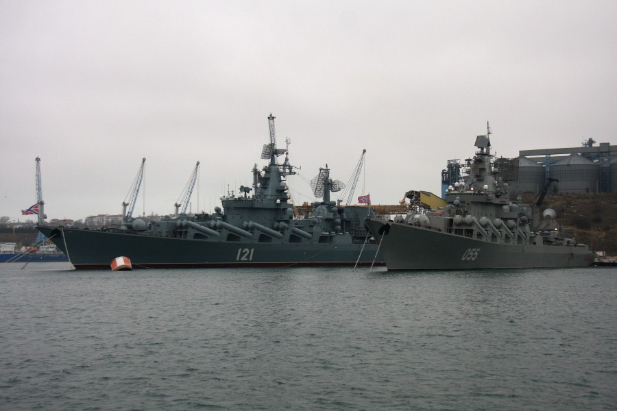 Hệ thống chuyển động này cho phép tàu di chuyển được với tốc độ tối đa lên tới 32 hải lý giờ tương đương với 59 km/h cùng với tầm hoạt động tối đa vào khoảng 5560 km. Nguồn ảnh: Rumil.