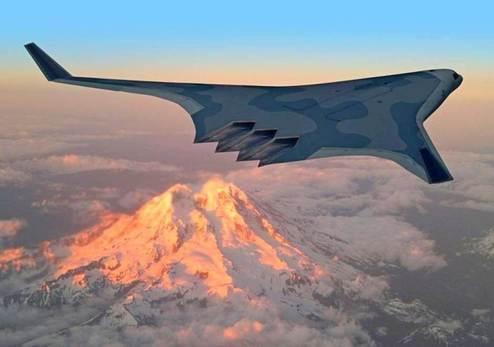 Bộ Quốc phòng Nga đã quyết định rằng PAK DA sẽ là máy bay ném bom cận âm và tàng hình, được chế tạo theo sơ đồ cánh bay, hiện tại bố cục kích thước đầy đủ và mô hình kỹ thuật số của nó đã xuất hiện.