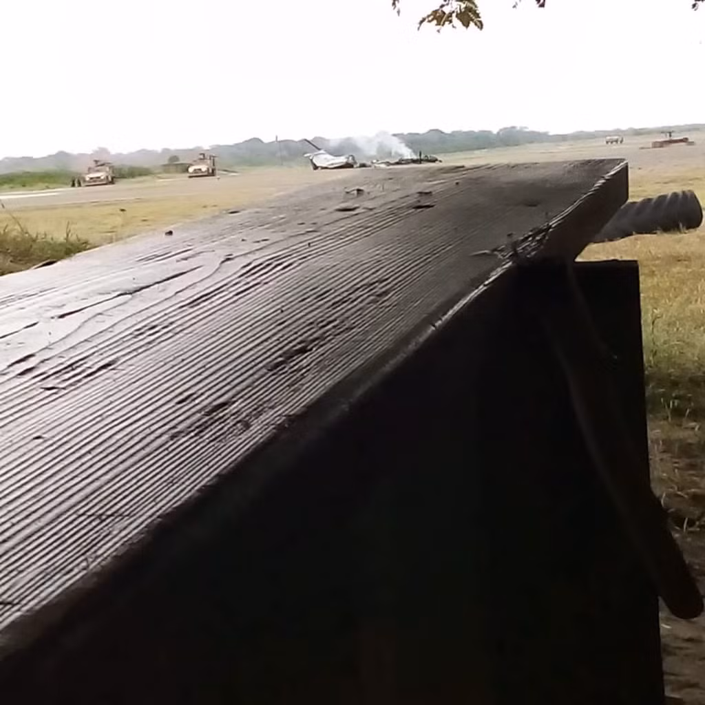 Trước thông tin về việc Al-Shabaab đã chiếm quyền kiểm soát căn cứ, phía Mỹ đã bác bỏ thông tin này và cho rằng đây không phải là sự thật. Thực tế thì Quân đội Kenya đã tấn công, đẩy lùi nhóm khủng bố này ngay sau đó. Nguồn ảnh: Livejournal.