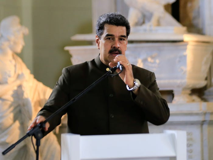 Venezuela mặc dù không trong tình trạng chiến tranh nhưng vẫn được quốc tế coi là "thùng thuốc nổ" có thể sẽ bùng cháy bất cứ lúc nào. Quốc gai này có tới 4,6 triệu người tị nạn sau khi lạm phát phi mã kéo theo đó là sự thiếu thốn nhu yếu phẩm tối thiểu cho cuộc sống. Nguồn ảnh: BI.