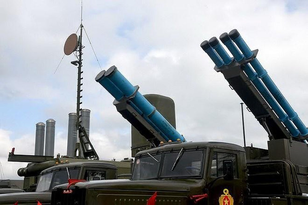 Với hai loại vũ khí kể trên, Quân đội Việt Nam sẽ có năng lực phòng thủ cực kỳ đáng nể khi có khả năng tấn công mục tiêu ở khoảng cách lớn kèm theo đó là độ chính xác cao. Nguồn ảnh: TL.