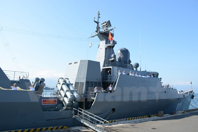 Vậy nên, rất có thể trong tương lai chúng ta sẽ chú ý tới phiên bản Gepard hiện đại hơn với nhà chứa trực thăng được cải tiến hoặc là lớp Đề án 11664 này - dù rằng 11664 của Nga vẫn chỉ đang nằm trên giấy. Nguồn ảnh: Vietnamplus.