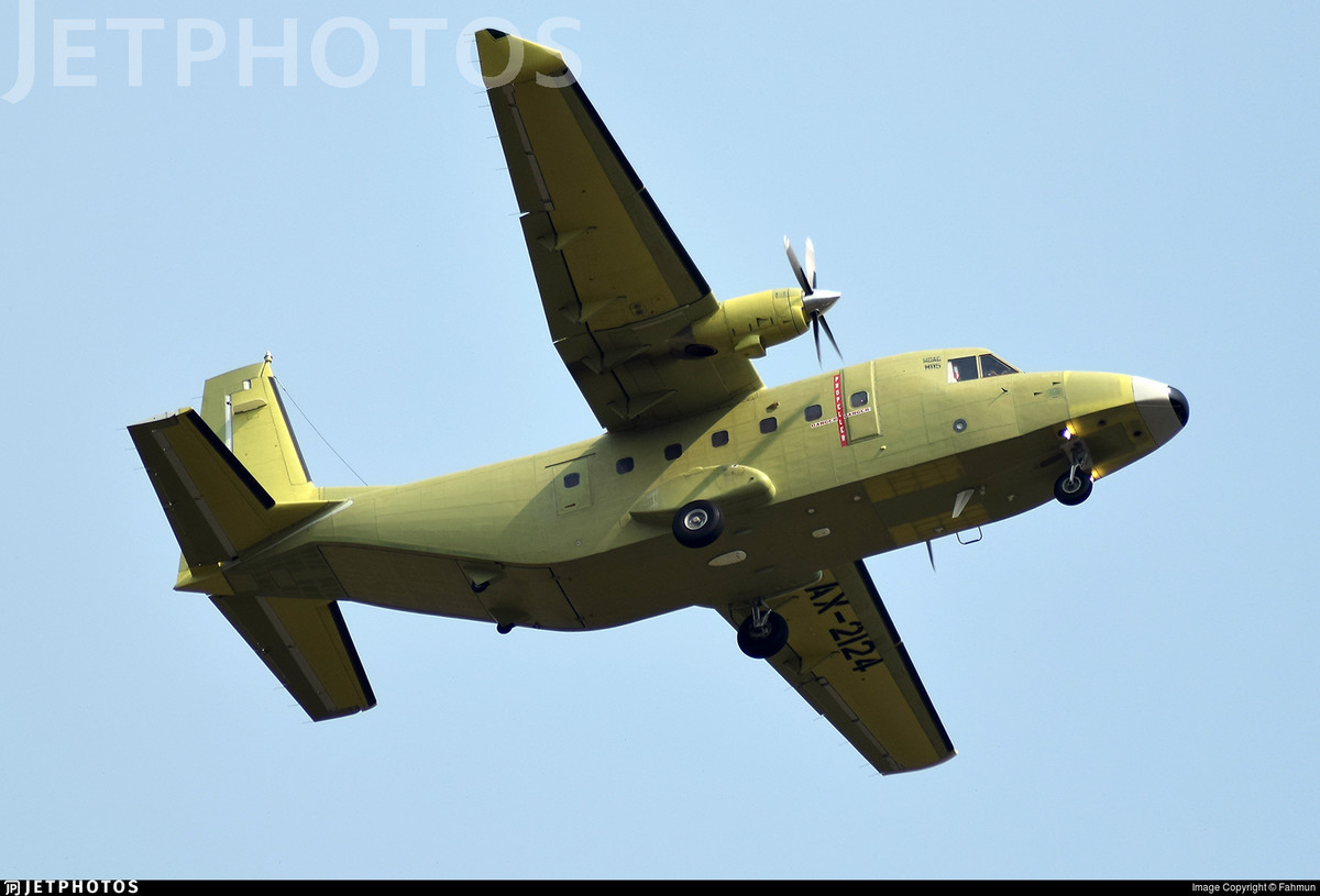 Máy bay có chiều dài 16,15 mét, sải cánh rộng 20,28 mét và có trọng lượng rỗng 3,7 tấn. Nguồn ảnh: Pinterest.