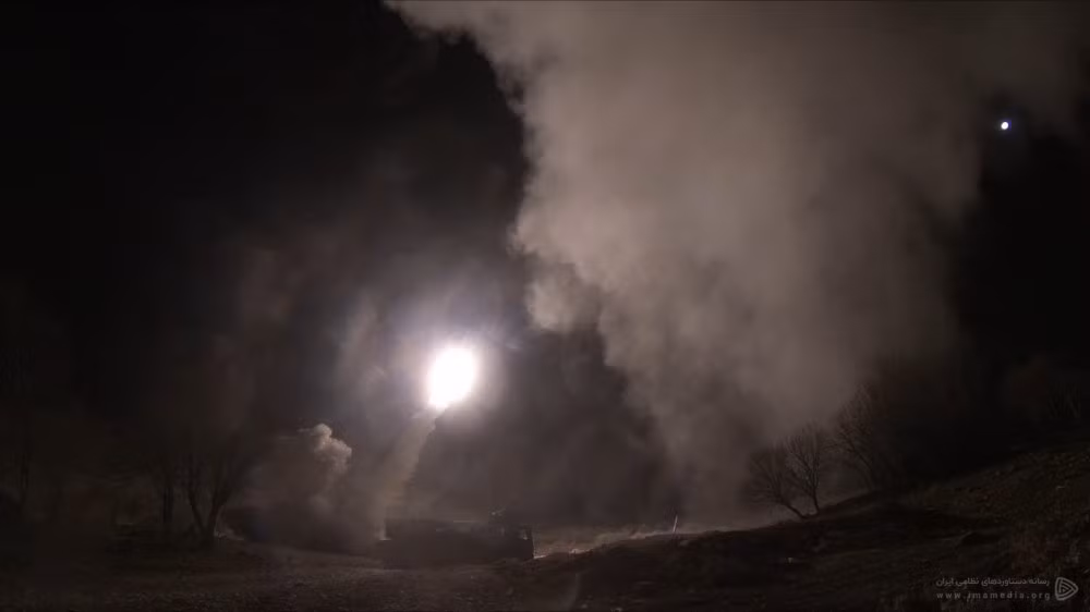 Đây được coi là đòn đáp trả "tự vệ chính đáng" chiểu theo điều 51 Hiến chương Liên Hiệp Quốc - có nghĩa là Mỹ sẽ không có đủ căn cứ để tuyên chiến hoặc trả đũa Iran sau vụ việc này. Nguồn ảnh: Livejournal.