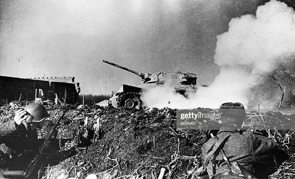 Tuy nhiên, do quá hiệu quả nên loại vũ khí này được sử dụng xuyên suốt cả cuộc chiến tranh sau đó như thứ vũ khí chống tăng tầm gần nhất. Nguồn ảnh: Gettyimg.