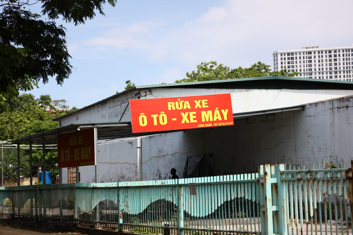 Nhiều khu đất đã bị "xẻ thịt", cho thuê trong thời gian dài nhưng các nghĩa vụ về thuế, tiền thuê đất lại bị "ngó lơ".