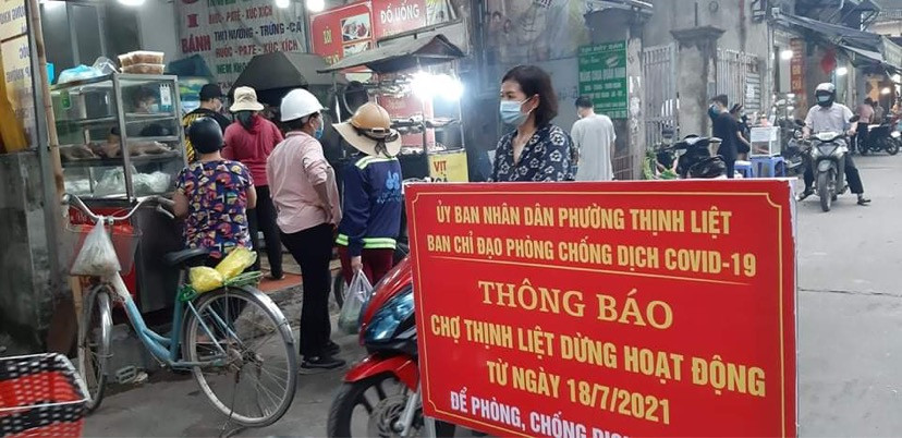 Ha Noi dung to chuc dam cuoi, han che hoi hop