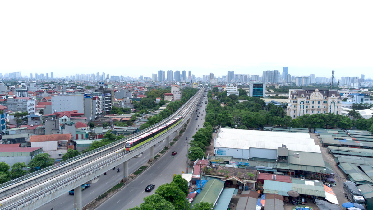 Ban Quản lý Đường sắt Đô thị cho biết, trong giai đoạn thử nghiệm liên động, các đoàn tàu sẽ được vận hành dọc tuyến, theo từng chế độ khác nhau.
