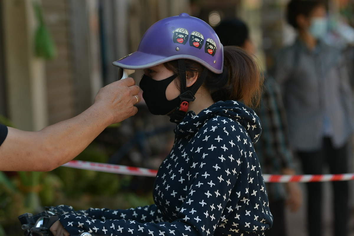 Ngoài ra sẽ còn những hộ khác được phát thẻ đi khung giờ đó nhưng vào các ngày Thứ 2-4-6 và chiều cuối tuần.