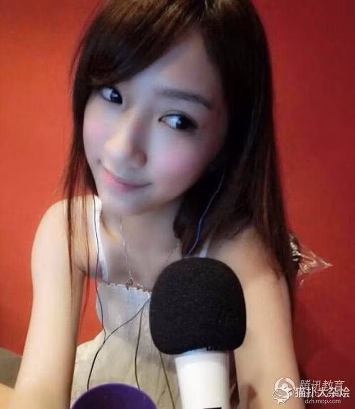 Xinh đẹp, ăn ảnh và còn có khiếu ăn nói... nhưng Vu Đại Mộng lại không có ý định làm những công việc liên quan đến nghệ thuật hoặc "nhảy" vào giới showbiz giống như nhiều hot girl khác.