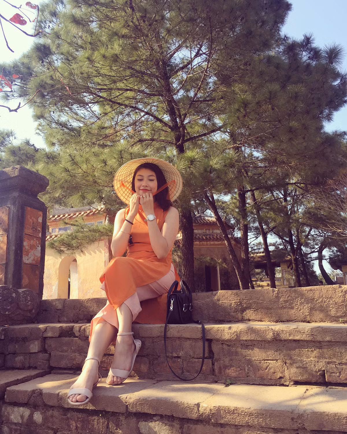 Du lich Quang Binh - Hue cuc vui ma chi ton 3 trieu dong-Hinh-11