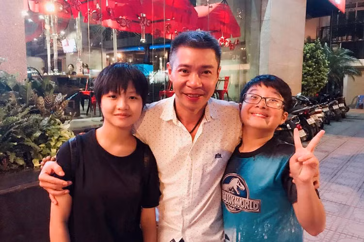 Con gái của Công Lý tên Thục Anh (Kiến), là trái ngọt của cuộc hôn nhân đầu tiên của Công Lý với Thục Khuê.