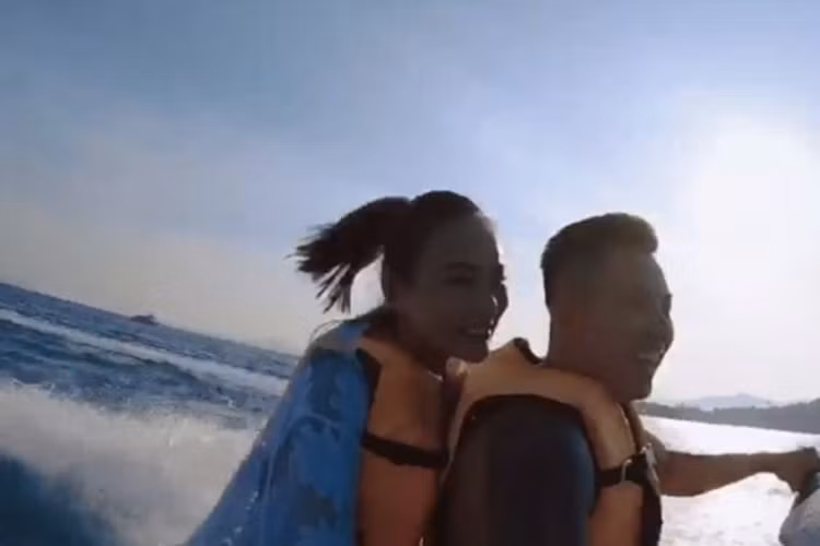 Dương Yến Ngọc đang có chuyến đi du lịch vui vẻ bên bạn trai.