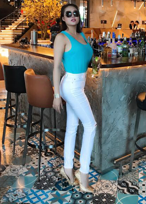 Đáng chú ý, Phi Thanh Vân tiết lộ cô được bạn trai cũ Triệu Văn Dương tặng quà 2 tỷ dù không còn hẹn hò. Ảnh: FBNV