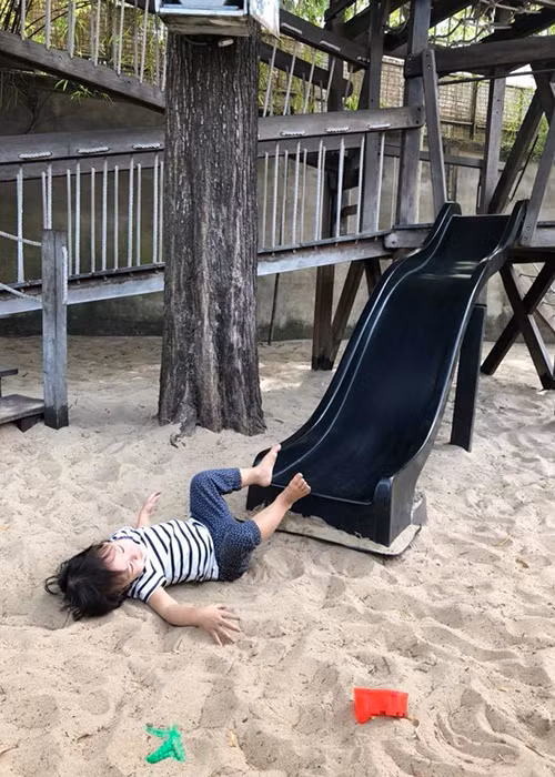 Lưu Hương Giang quyết định công khai hình ảnh bé sau nhiều lần úp mở.