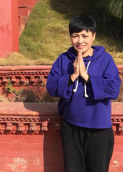 Phương Thanh cập nhật hình ảnh từ Nepal.