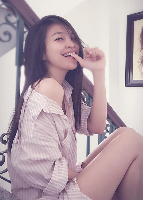 Ở đời thường, nữ ca sĩ sinh năm 1981 thường xuyên để mặt mộc.