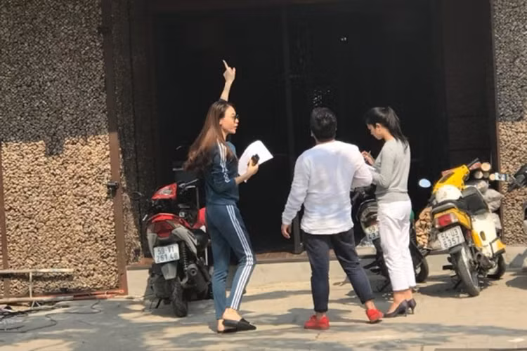 Trước nghi vấn tình cảm với Cường Đô la rạn nứt, Đàm Thu Trang từ chối trả lời. Ảnh: Saostar