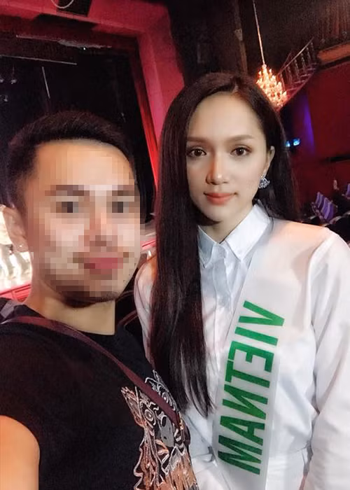 Mới nhất, đại diện Việt Nam còn trả lời phỏng vấn bằng tiếng Anh của tạp chí POSH Thái Lan bản điện tử. Đáng chú ý, Hương Giang tâm sự chuyện bị xúc phạm, bắt nạt khiến cô trở nên mạnh mẽ hơn. Ảnh: FBNV